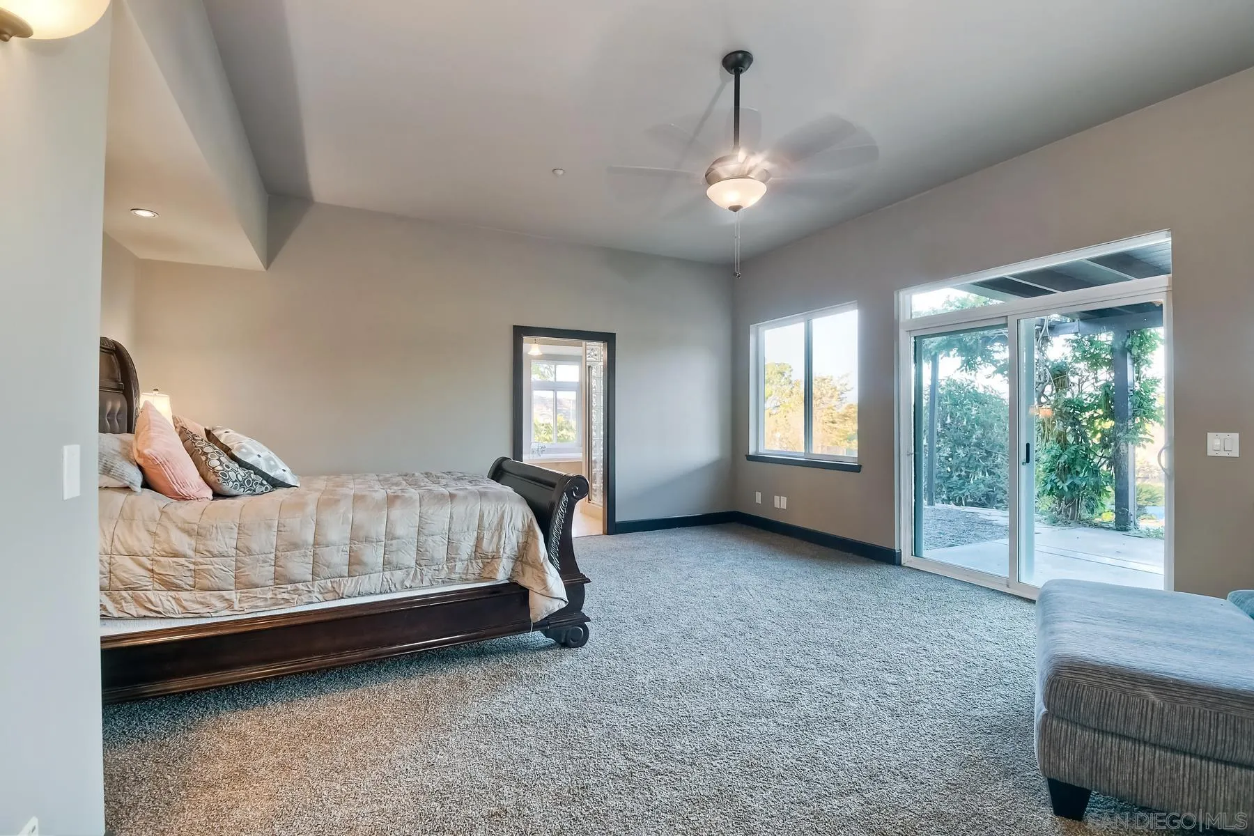 28522 Gordon Hill Road Valley Center, CA 92082 - Photo 16 of 67 Gallery Image 16