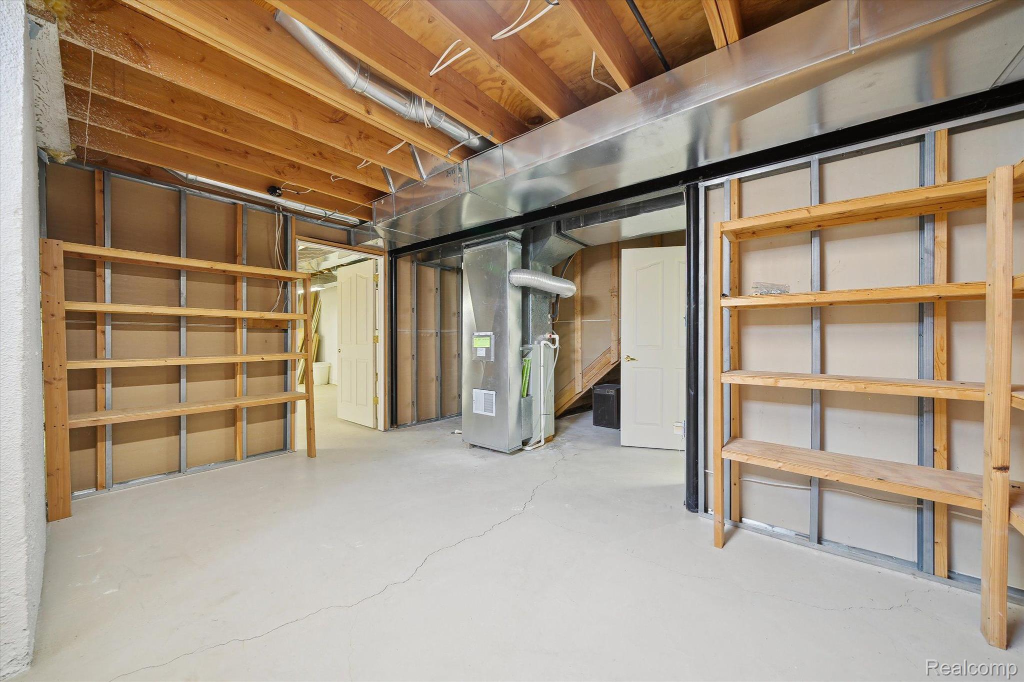 1831 Dunham Drive Rochester, MI 48306 - Photo 39 of 47 Storage Room