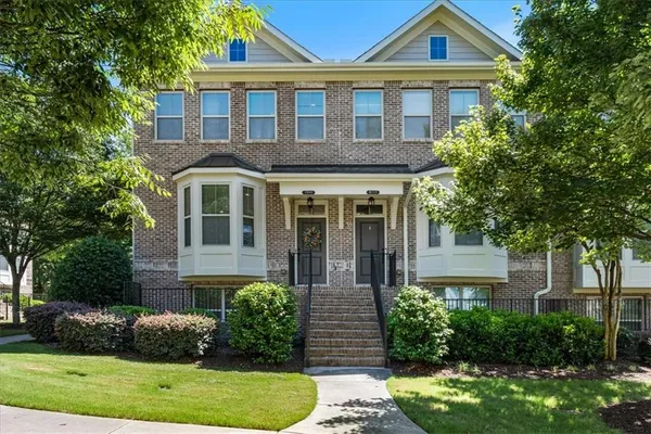 $549,000 | 7990 Willoughby Court, Alpharetta, GA 30005