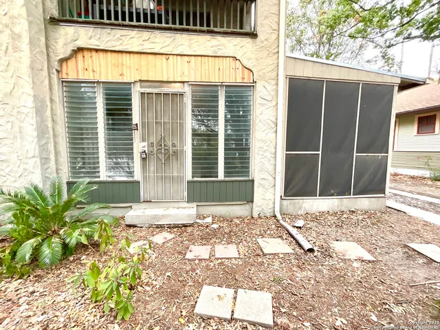 front view of house with a yard