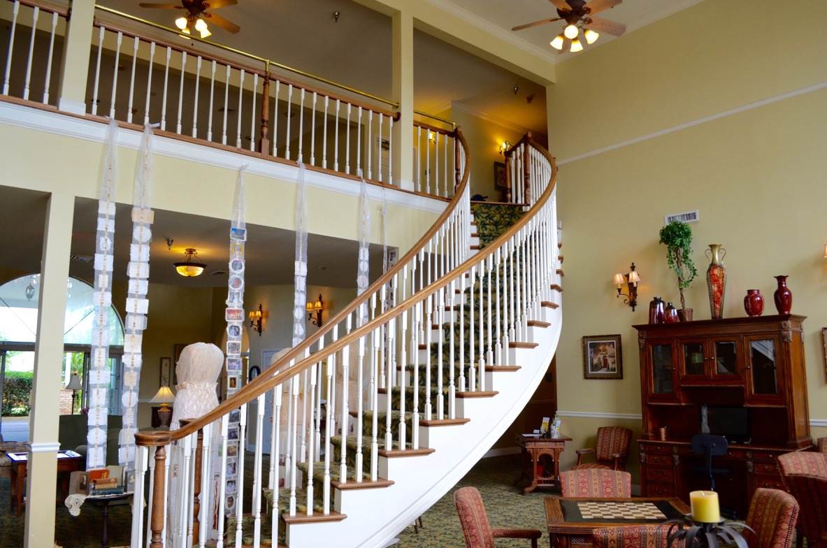 950 Edwards Avenue Fairhope, AL 36532 - Photo 29 of 42 Community Area Staircase