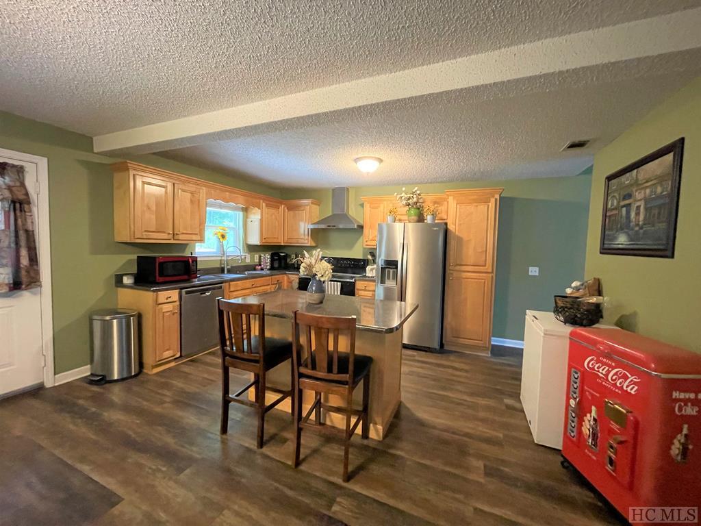 2356 Goshen Road Franklin, NC 28734 - Photo 10 of 59 Gallery Image 10