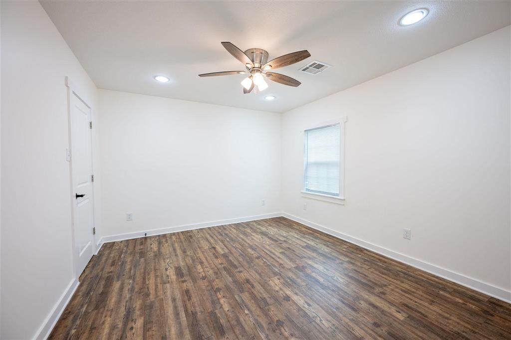 3805 Center Street Lake Charles, LA 70607 - Photo 8 of 13 Gallery Image 8