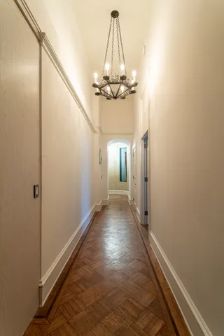 $1,395,000 | 205 West 57th Street, Unit 3DB | Midtown Central