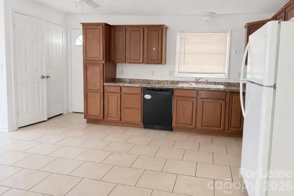 $1,800 | 4131 Woodgreen Terrace, Charlotte, NC 28205