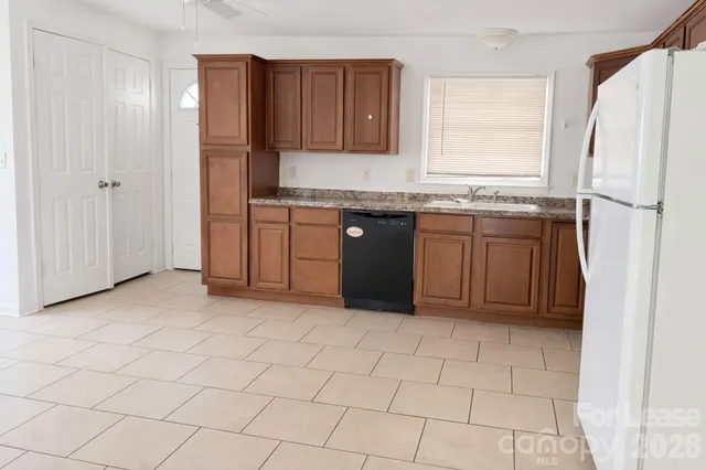 $1,850 | 4131 Woodgreen Terrace, Charlotte, NC 28205