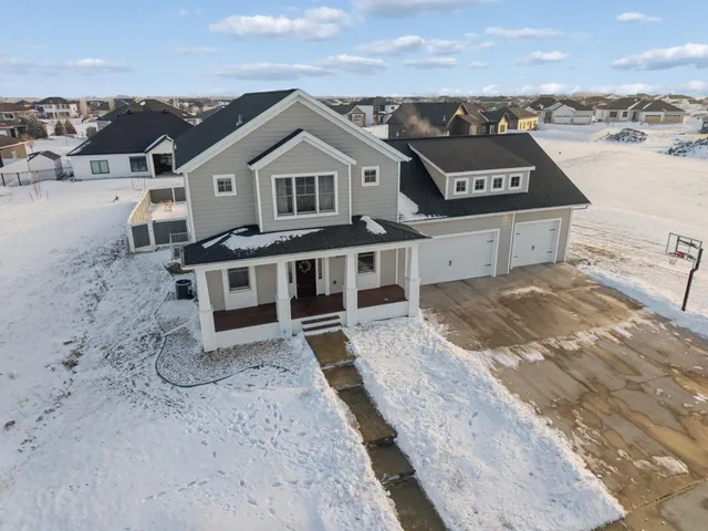 $745,000 | 4717 11th Street West, West Fargo, ND 58078