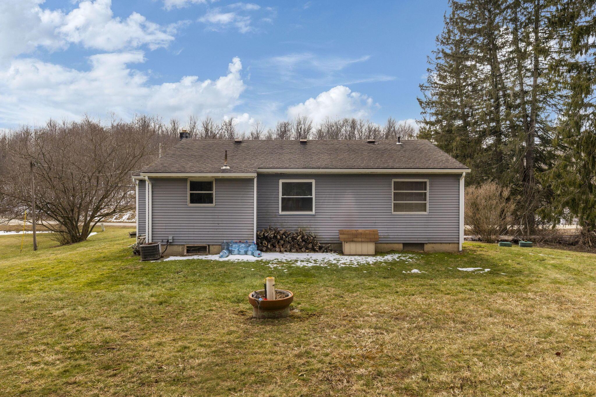 25816 Goosecreek Road McArthur, OH 45651 - Photo 26 of 34 Back View - 25816 Goosecreek Road, McArthur, OH 45651