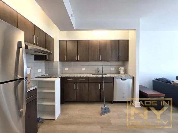 $3,148 | 62-11 108th Street, Unit 16J | Forest Hills