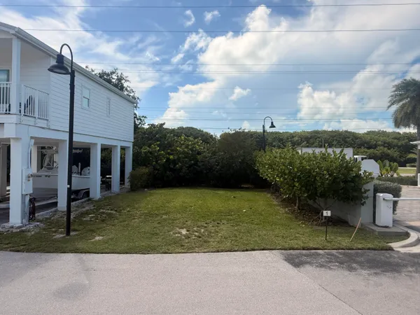 $239,000 | 94825 Overseas Highway, Unit 1, Key Largo, FL 33037