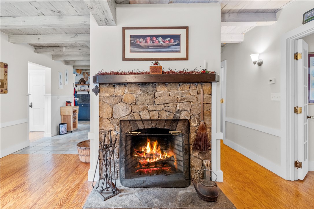 33 Sakonnet Trail Little Compton, RI 02837 - Photo 11 of 50