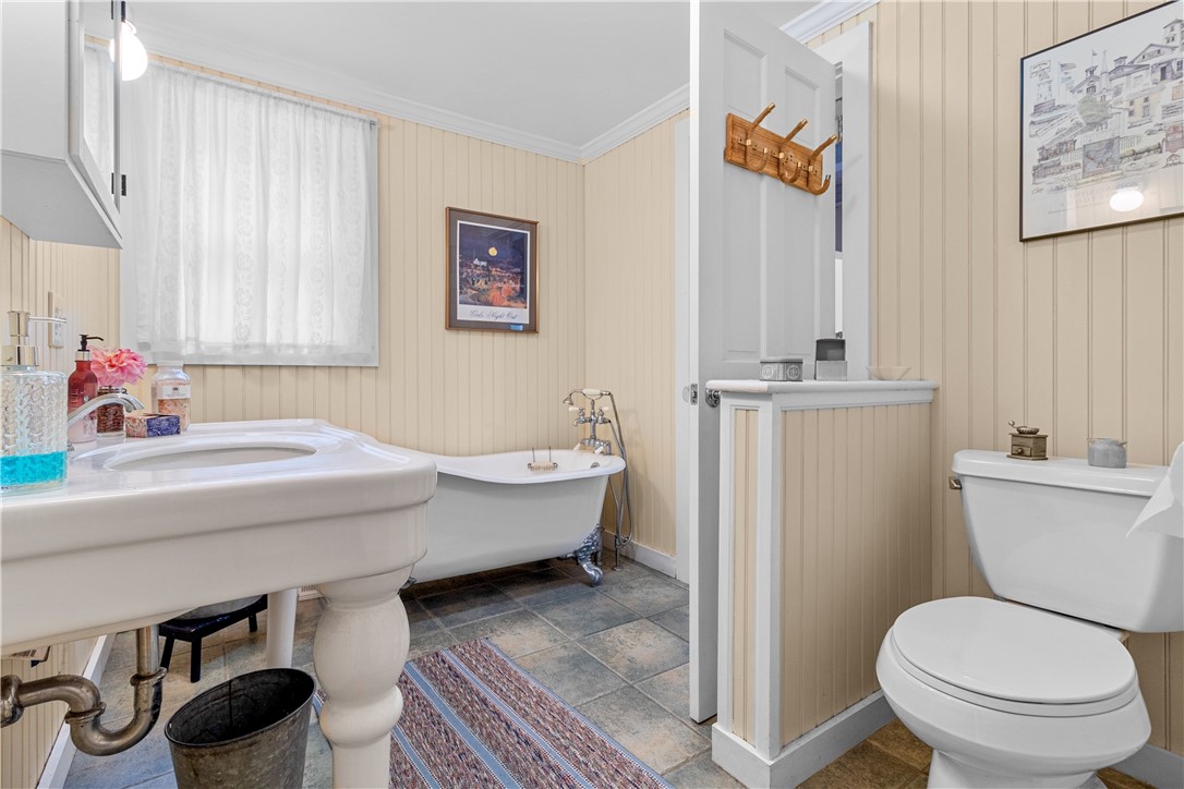 33 Sakonnet Trail Little Compton, RI 02837 - Photo 32 of 50