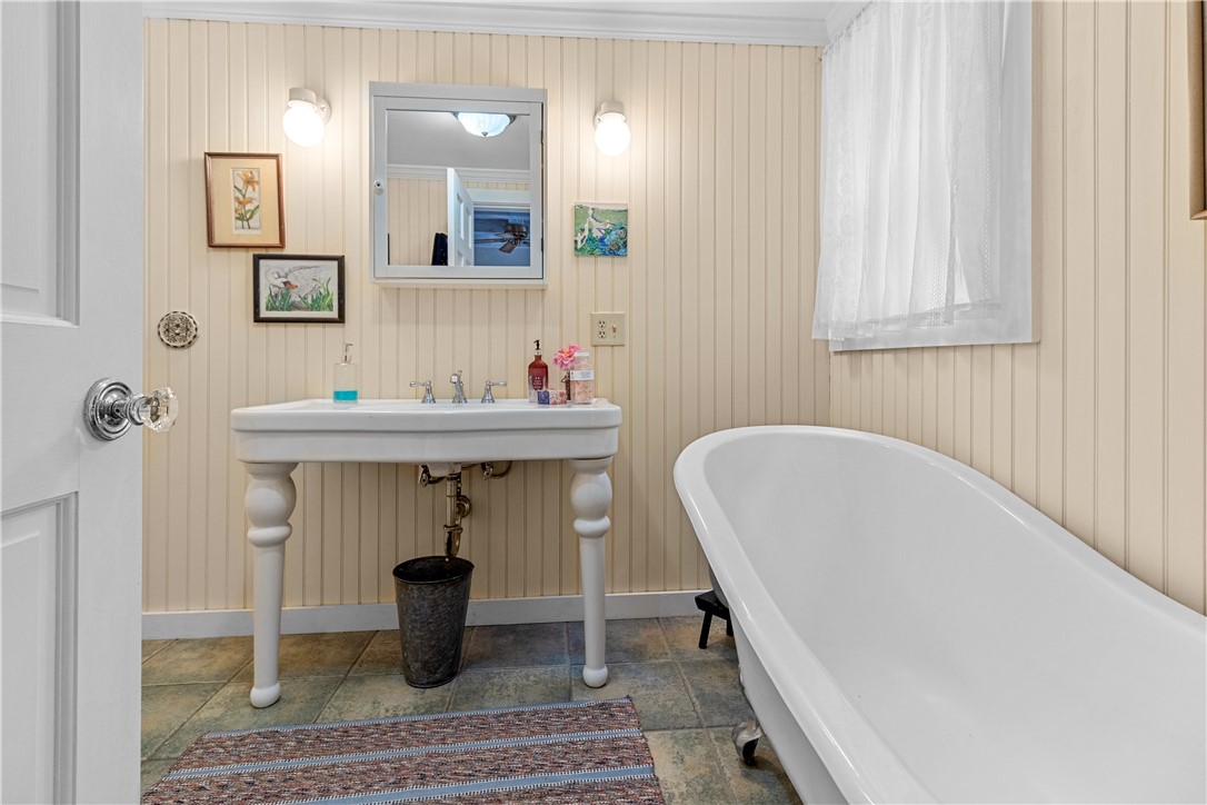 33 Sakonnet Trail Little Compton, RI 02837 - Photo 33 of 50