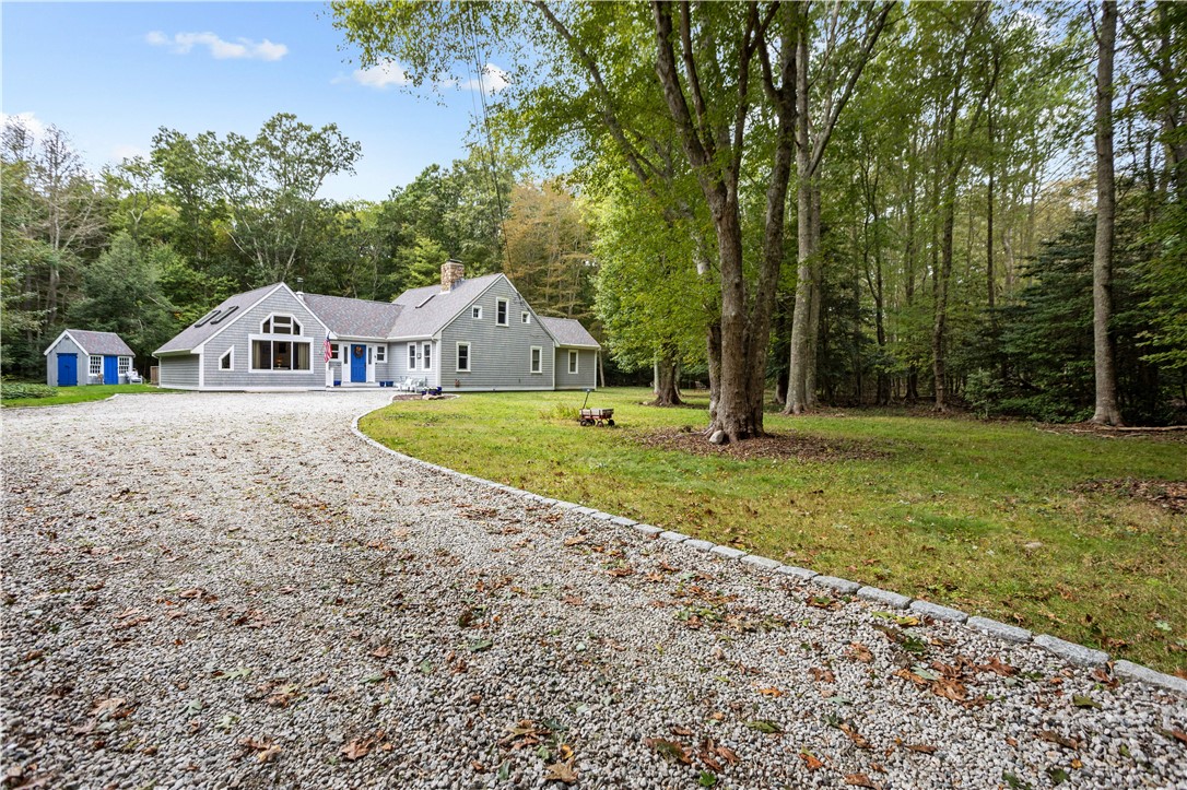 33 Sakonnet Trail Little Compton, RI 02837 - Photo 4 of 50