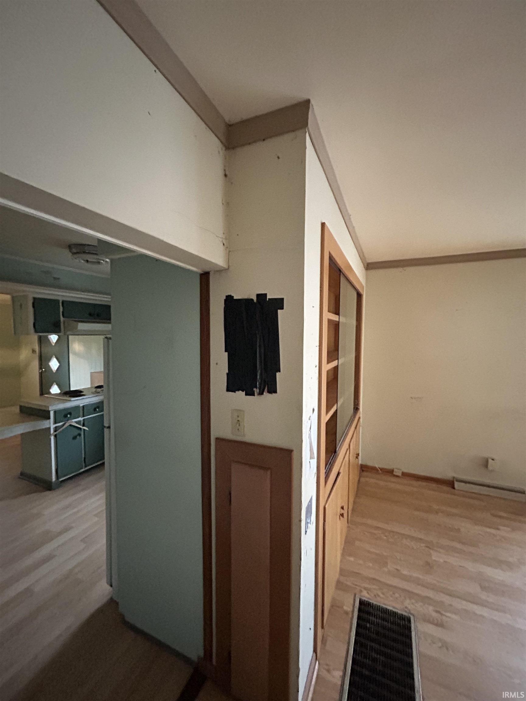 405 Southwest 3rd Street Loogootee, IN 47553 - Photo 13 of 19