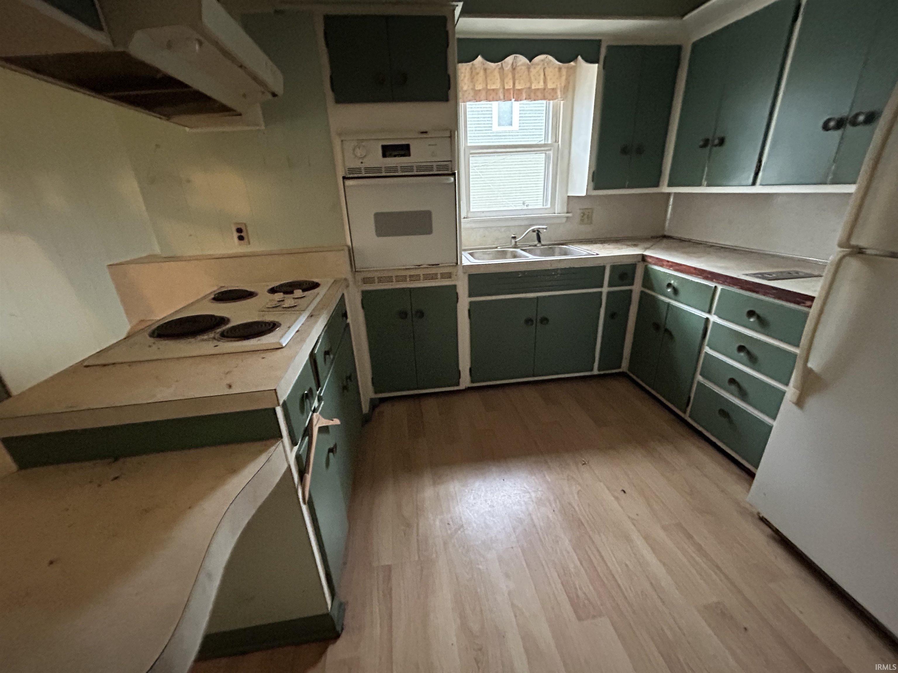 405 Southwest 3rd Street Loogootee, IN 47553 - Photo 15 of 19