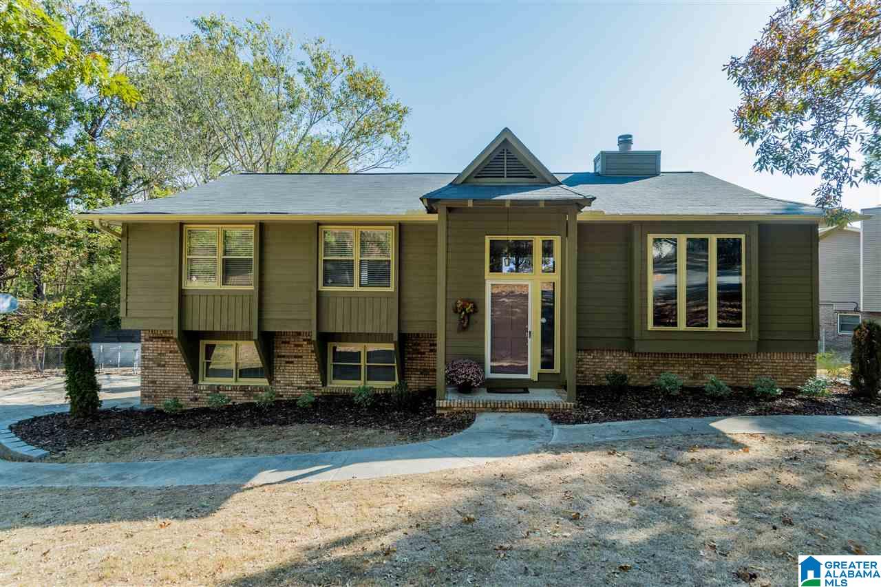 1532 Napoleon Drive Alabaster, AL 35007 - Photo 1 of 45
