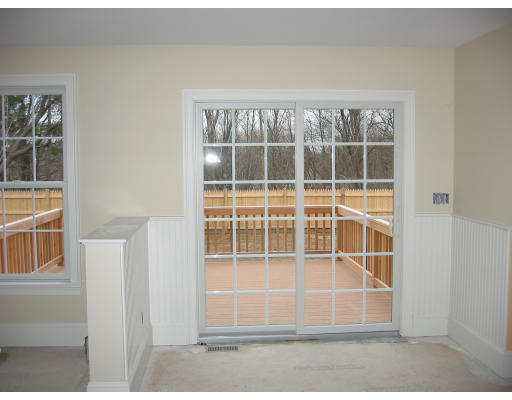 95 Pine Grove Street Needham, MA 02494 - Photo 10 of 12 Gallery Image 10