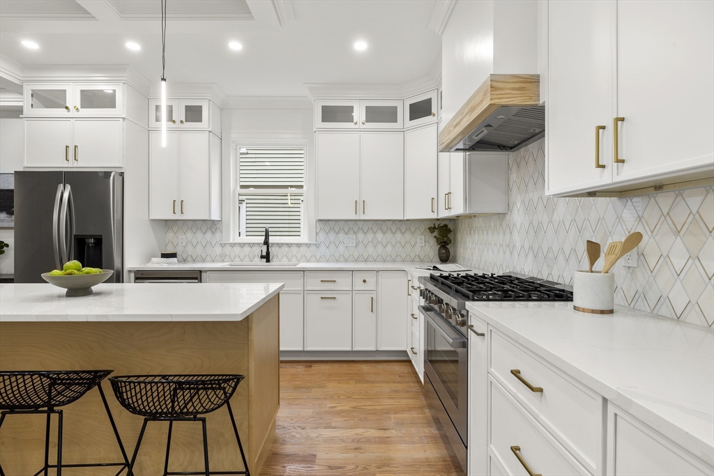 27 Coolidge Road, Unit 1 Boston, MA 02134 - Photo 8 of 41 Gallery Image 8