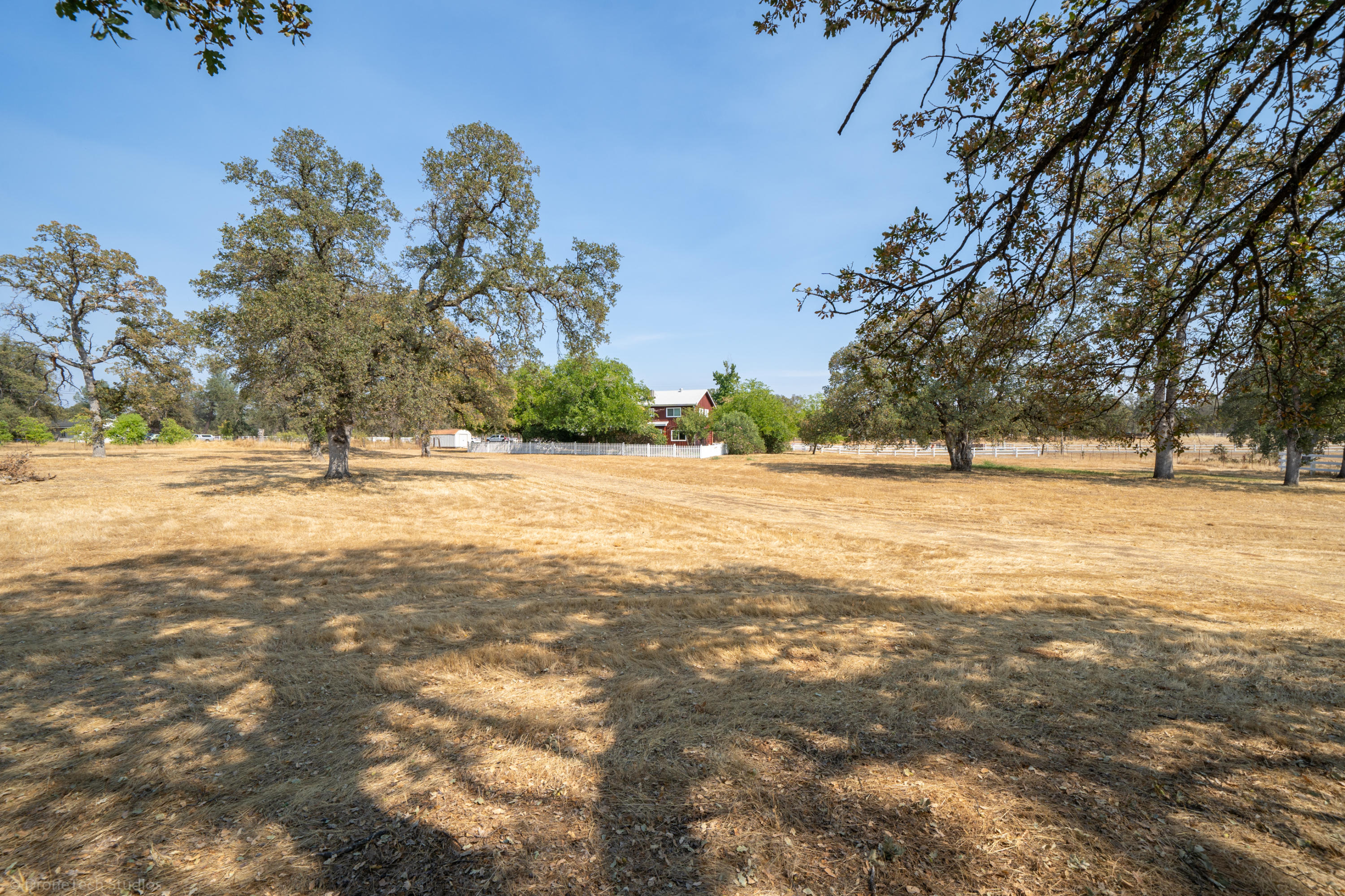 9912 Logan Road Redding, CA 96003 - Photo 54 of 73 9912 Logan Rd-68