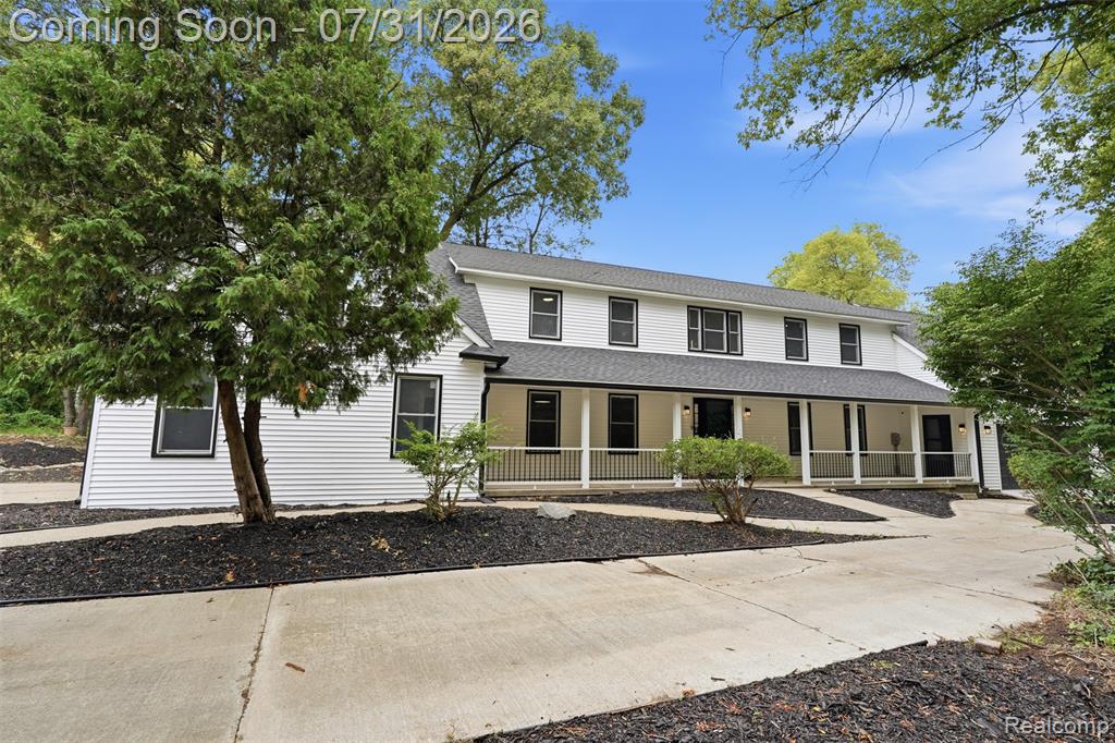 1968 Kellogg Road Brighton, MI 48114 - Photo 1 of 66 Gallery Image 1