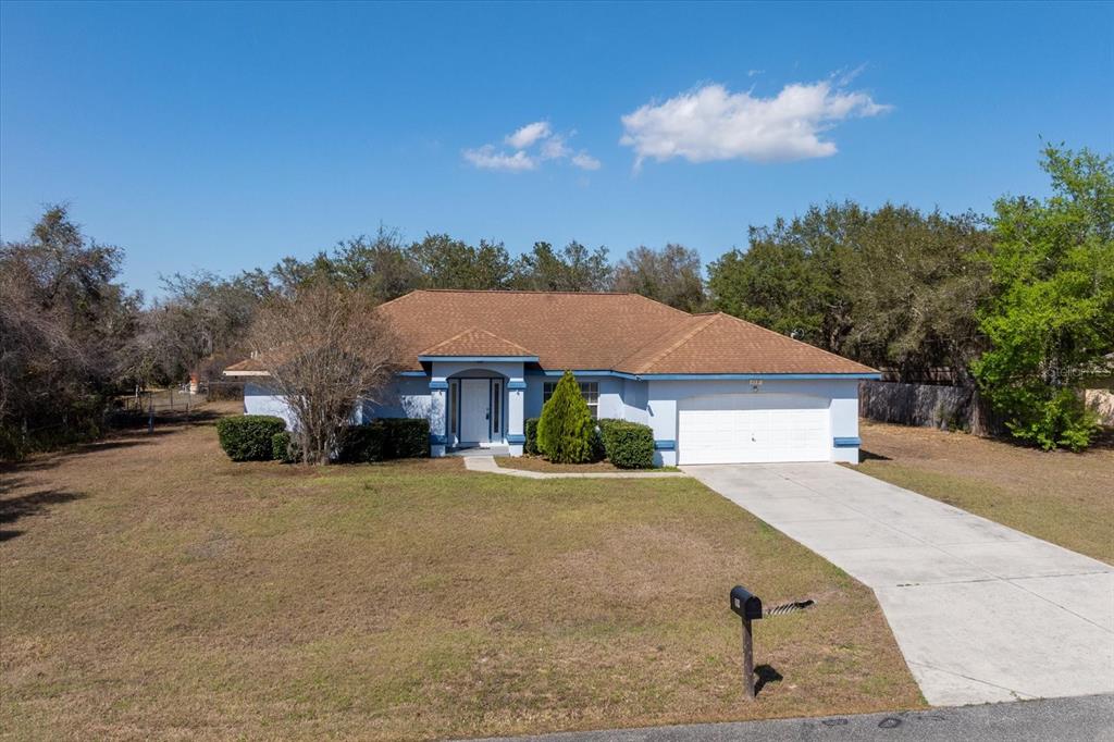 119 Spruce Road Ocala, FL 34472 - Photo 3 of 23 Gallery Image 3