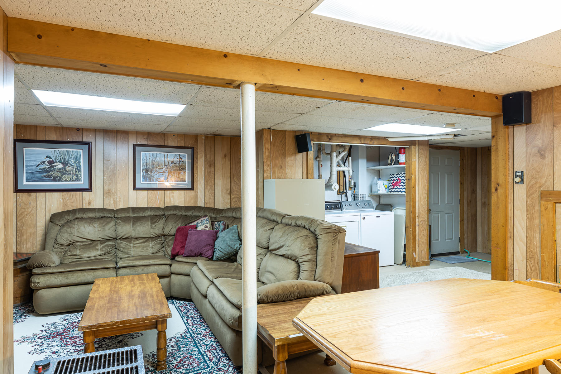 29 Hitching Post Lane Centerville, MA 02632 - Photo 21 of 29 a living room with furniture and a wooden floor