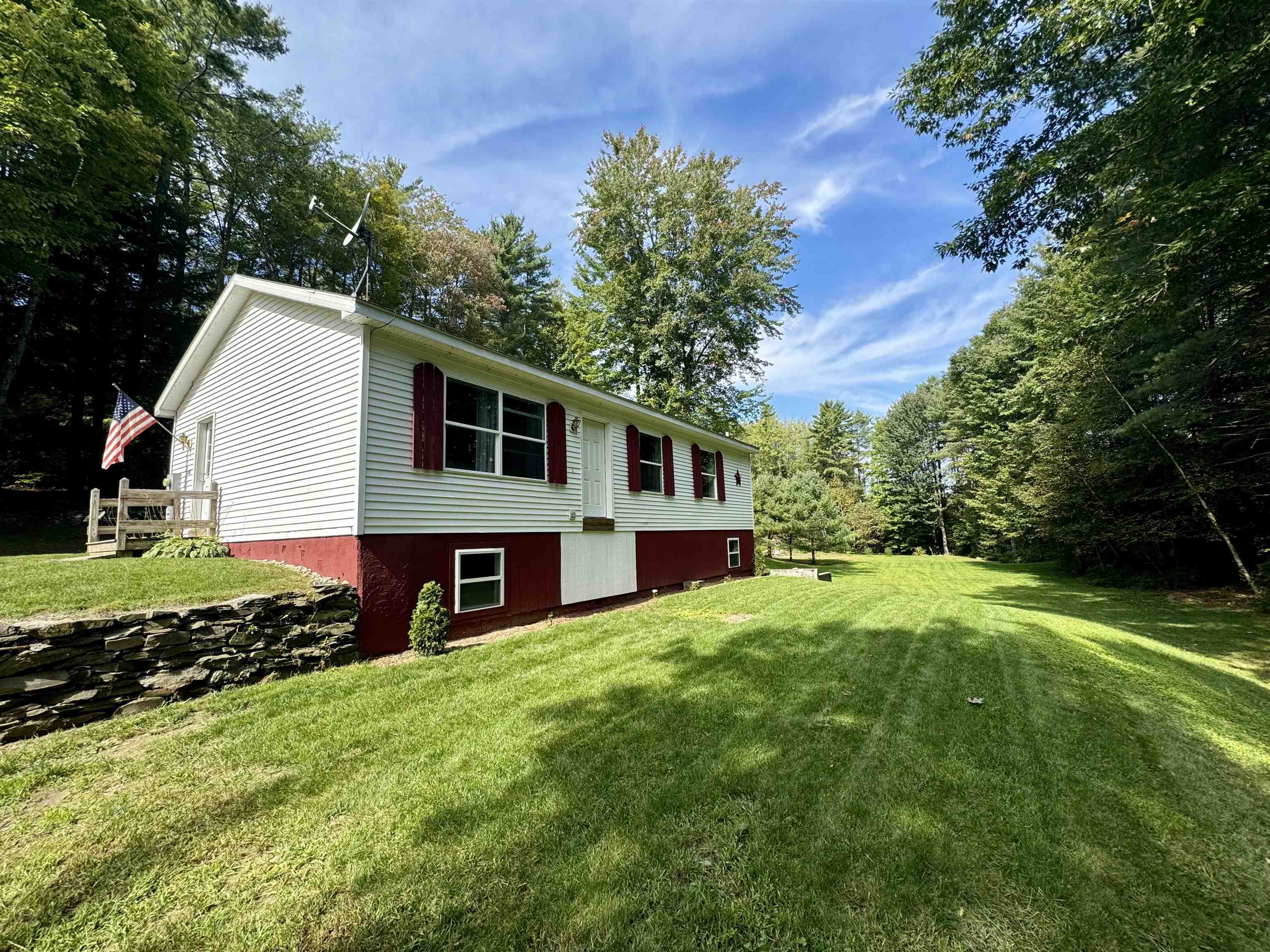 280 Apple Ridge Road Bradford, VT 05033 - Photo 15 of 28 Gallery Image 15