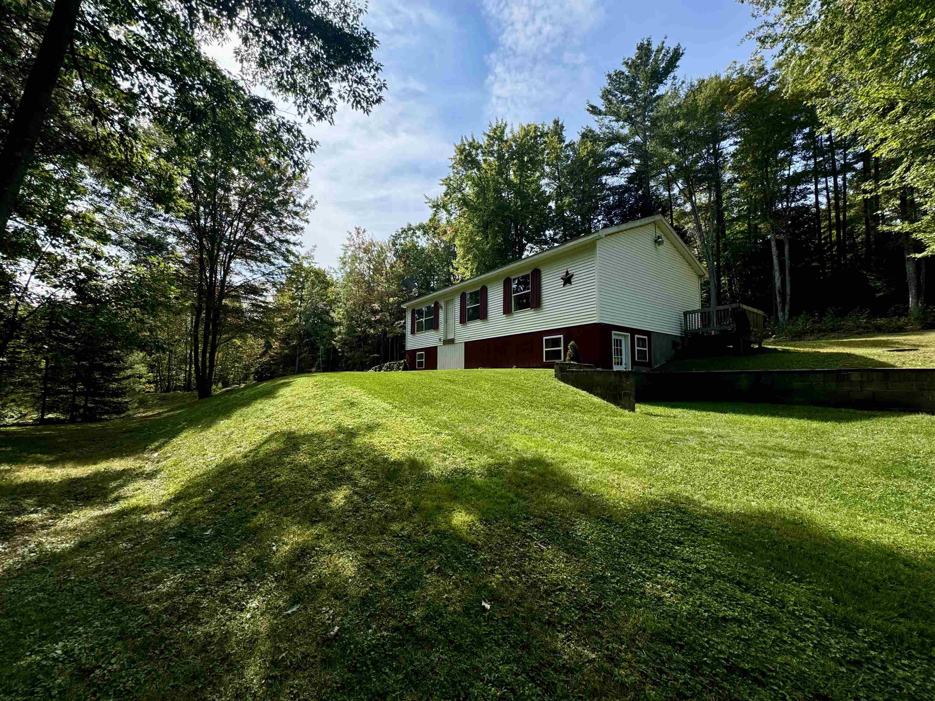 280 Apple Ridge Road Bradford, VT 05033 - Photo 16 of 28 Gallery Image 16