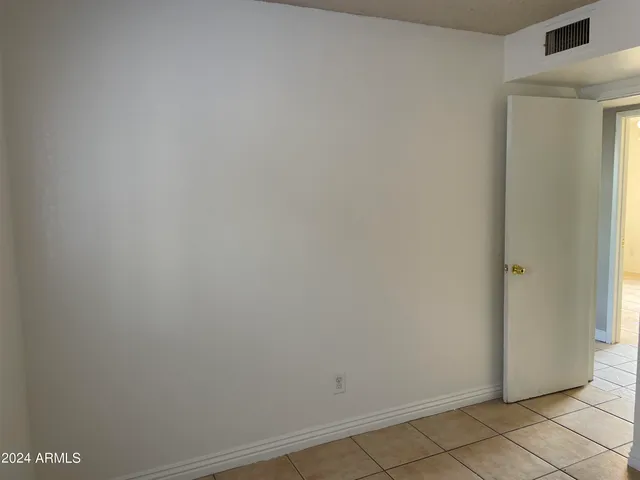 $1,695 | 8333 West Roma Avenue, Phoenix, AZ 85037