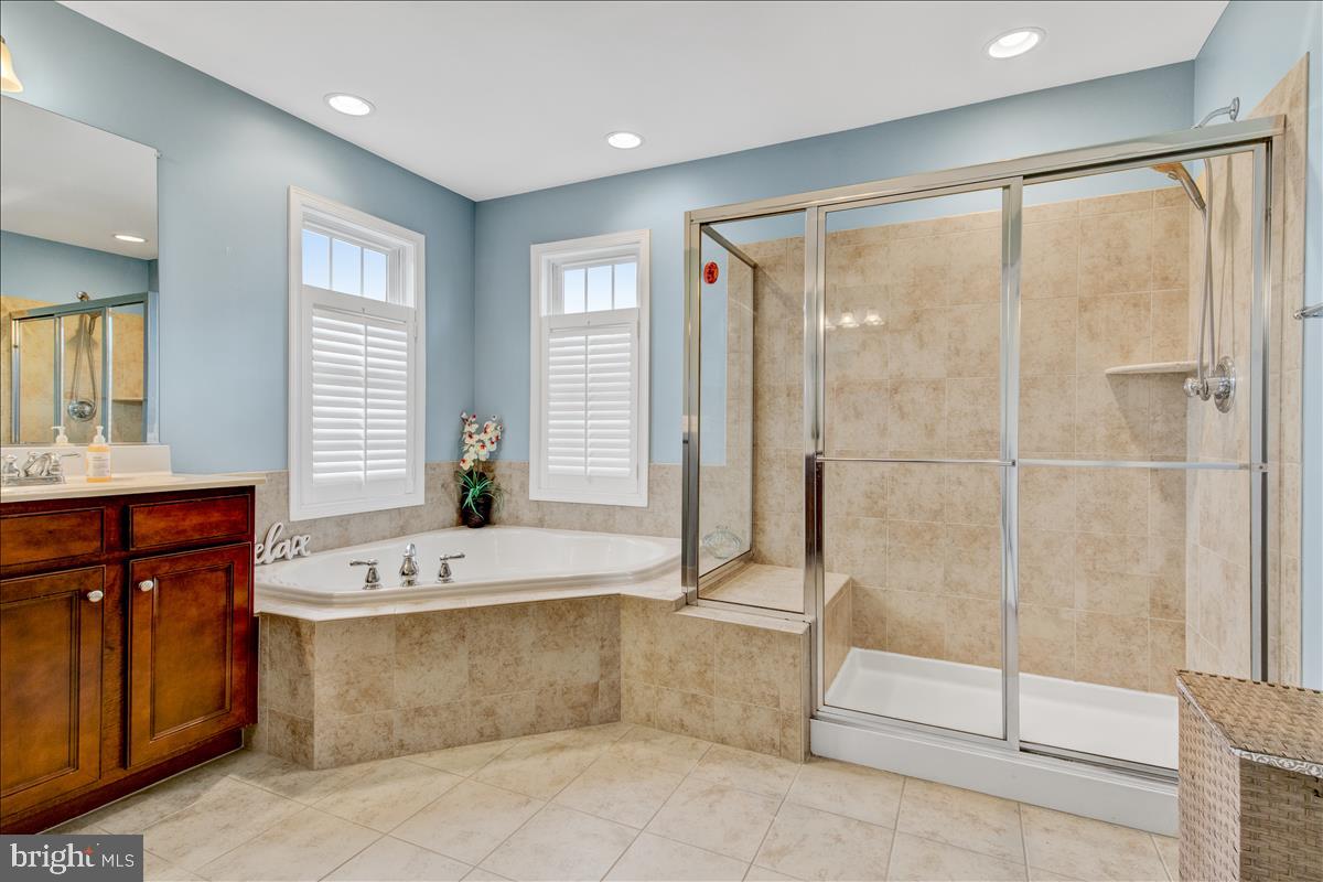 42318 Rising Moon Place Brambleton, VA 20148 - Photo 33 of 50 Gallery Image 33