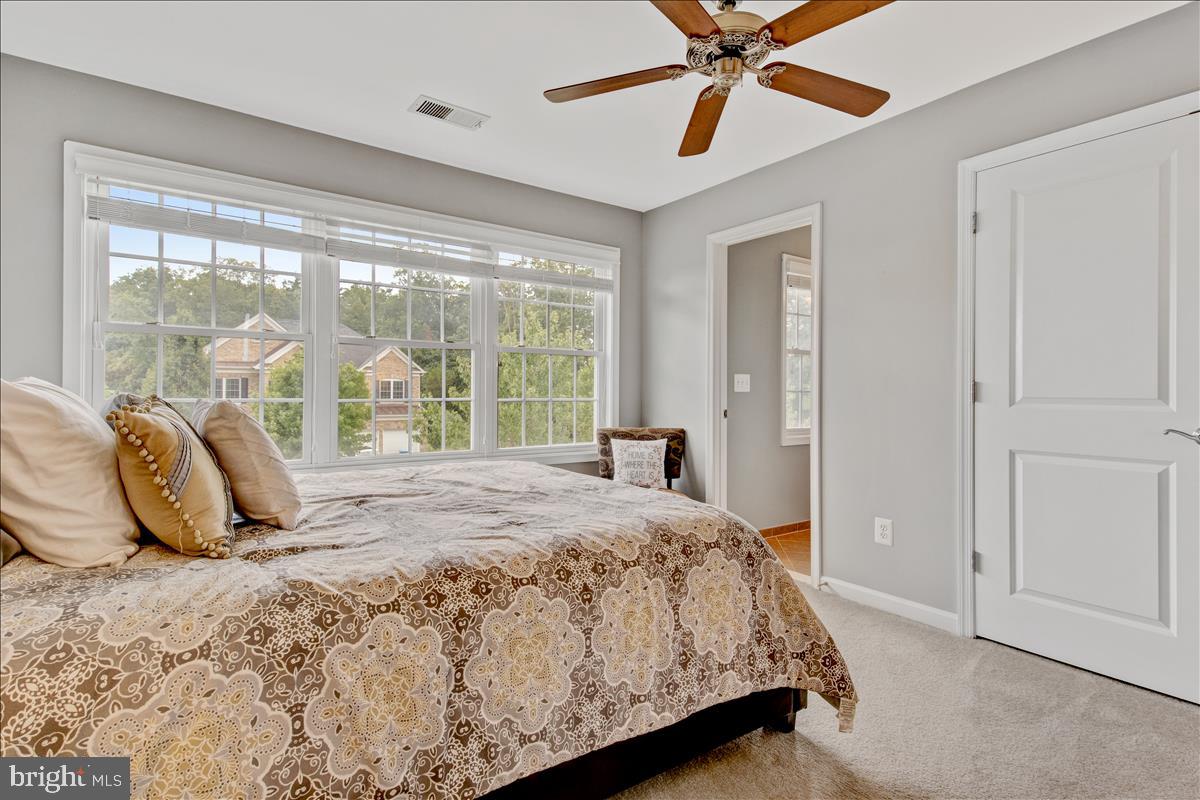 42318 Rising Moon Place Brambleton, VA 20148 - Photo 35 of 50 Gallery Image 35
