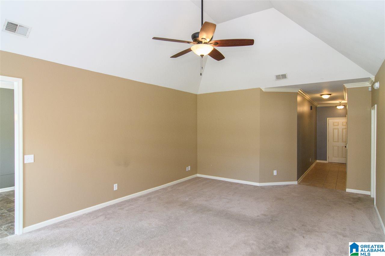 109 Grant Circle Calera, AL 35040 - Photo 6 of 38