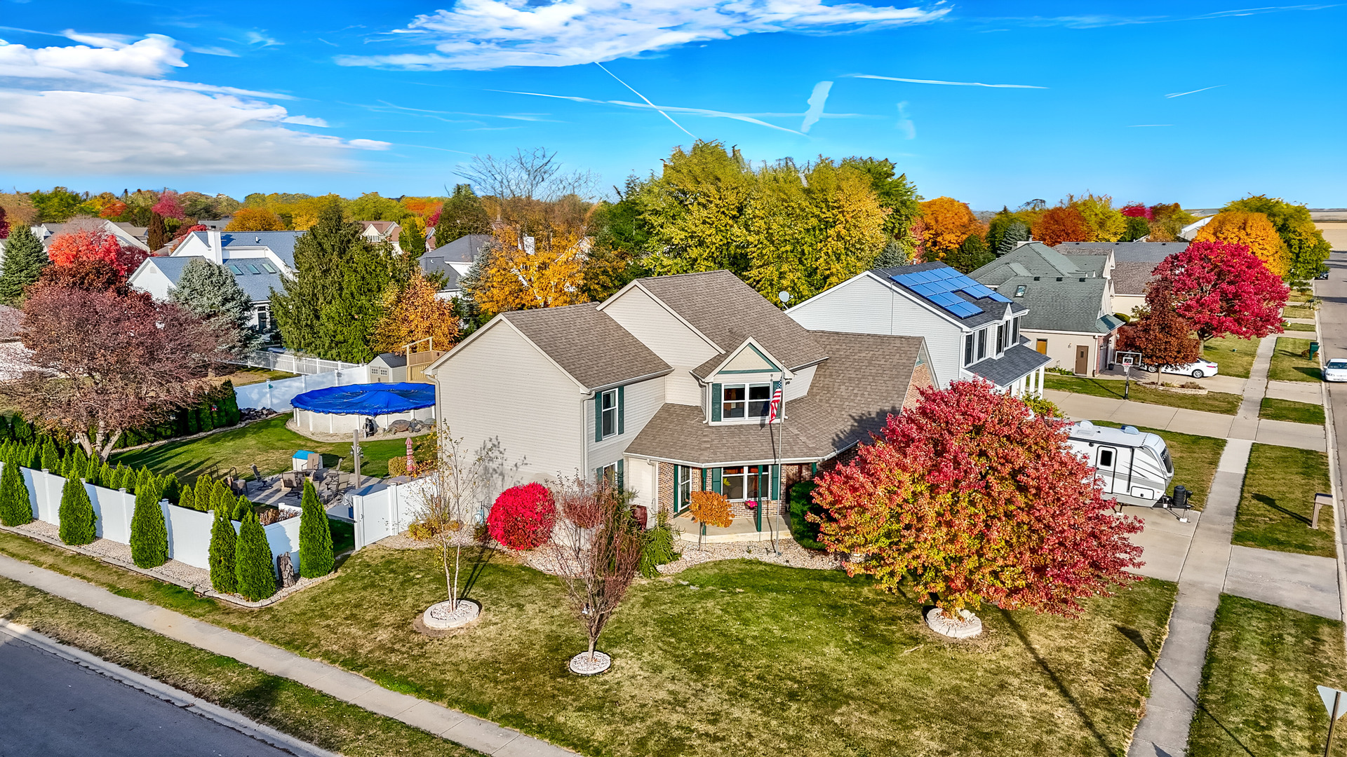 844 Kimberly Lane Ottawa, IL 61350 - Photo 1 of 36 a view of multiple houses with a yard