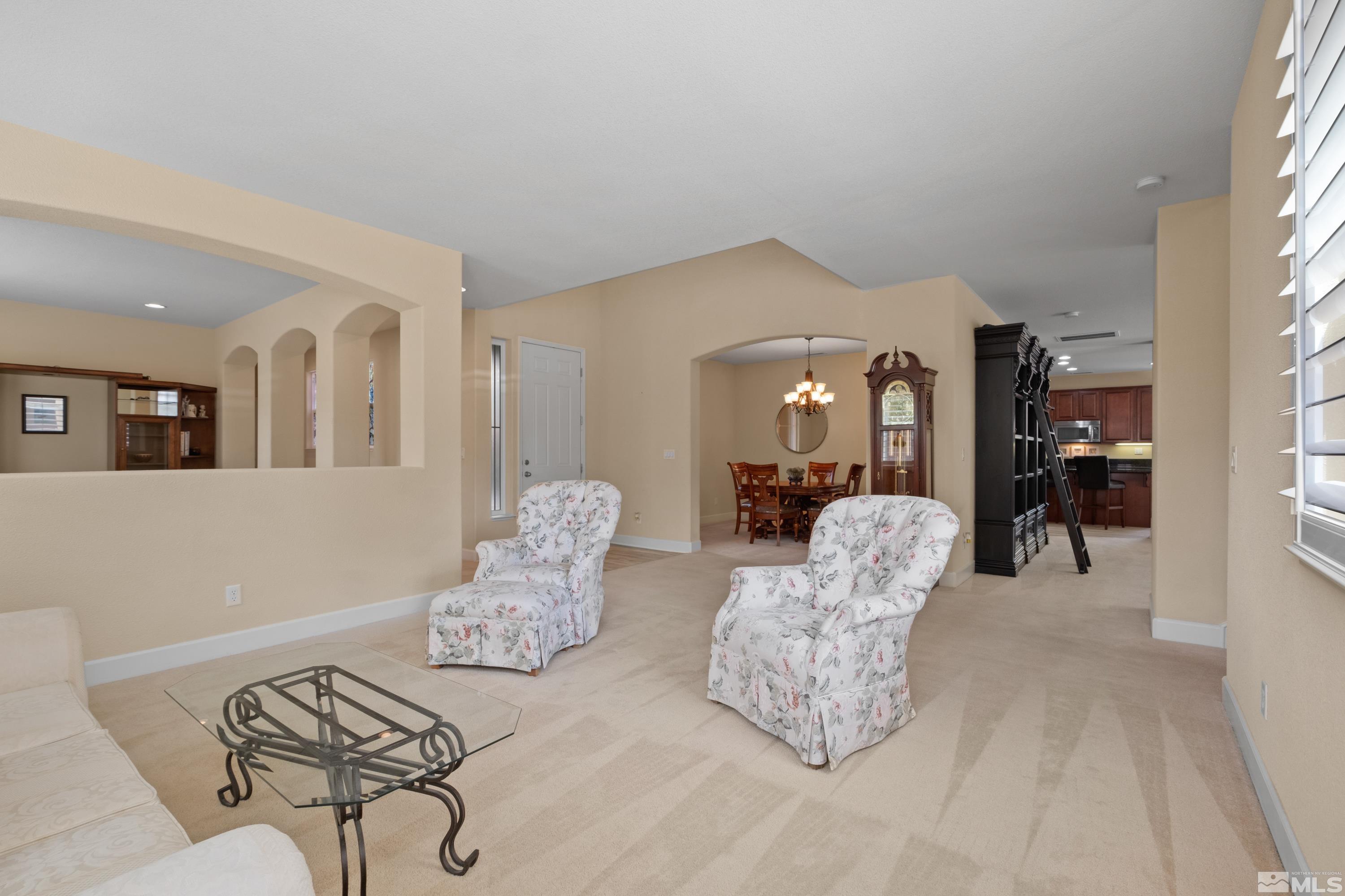 400 Luciana Drive Reno, NV 89521 - Photo 7 of 36 Photo 7