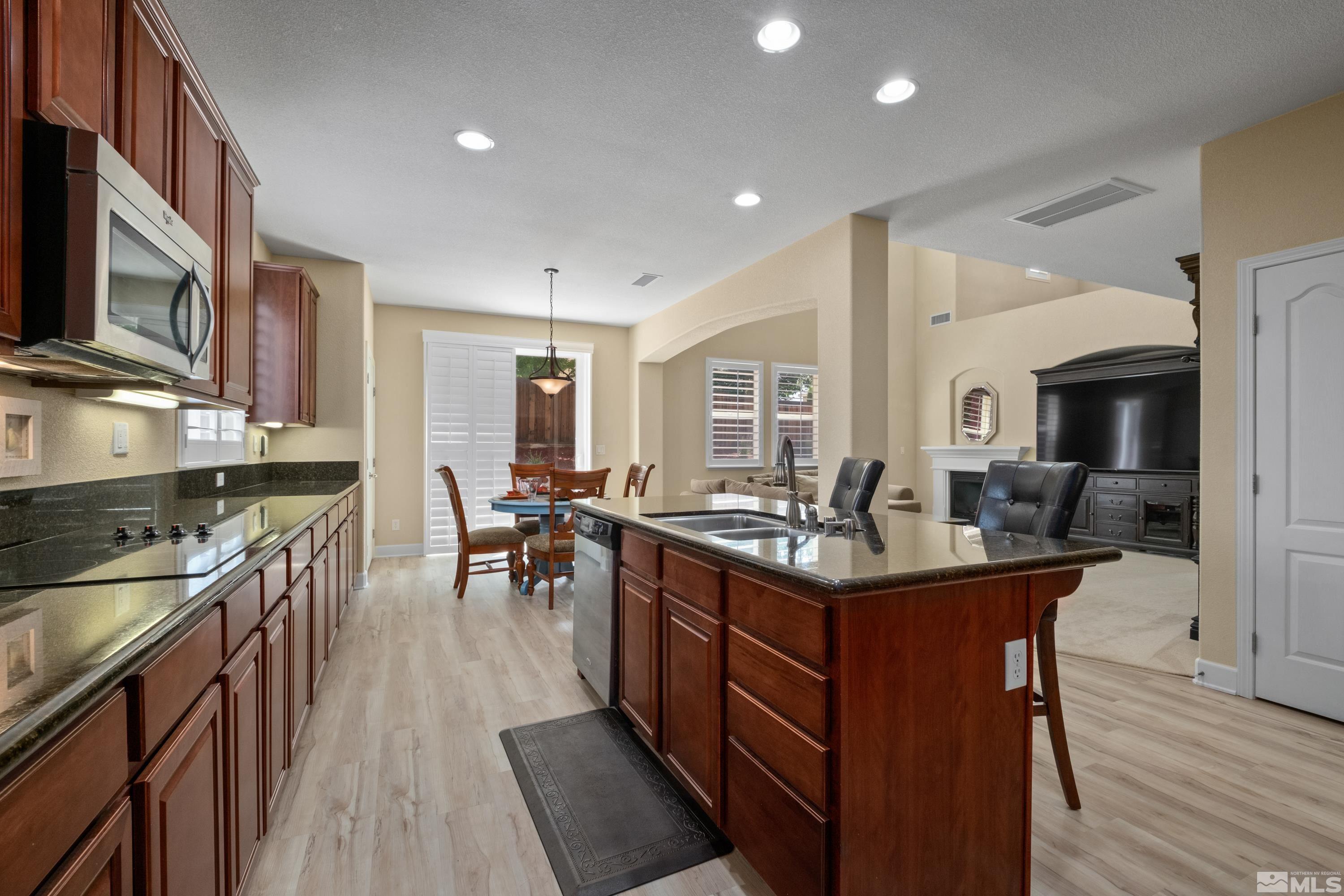 400 Luciana Drive Reno, NV 89521 - Photo 10 of 36 Photo 10