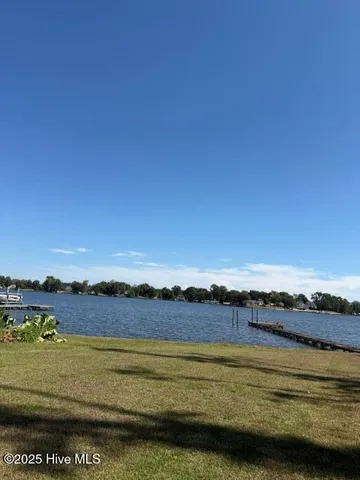 $65,900 | 42 Cordgrass Pointe Road, Bath, NC 27808