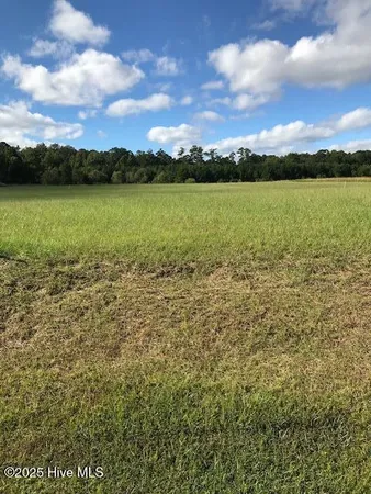 $65,900 | 42 Cordgrass Pointe Road, Bath, NC 27808