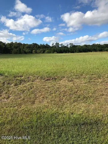 $65,900 | 42 Cordgrass Pointe Road, Bath, NC 27808