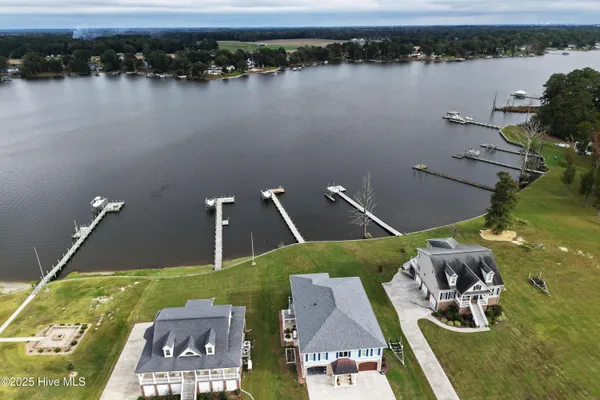 $65,900 | 42 Cordgrass Pointe Road, Bath, NC 27808