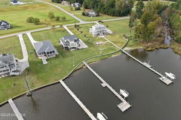 $65,900 | 42 Cordgrass Pointe Road, Bath, NC 27808