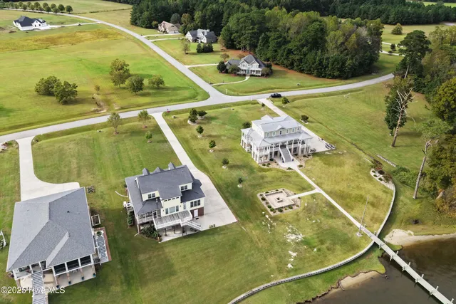 $65,900 | 42 Cordgrass Pointe Road, Bath, NC 27808