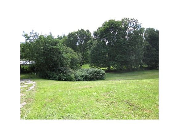 226 Grove Street Rutland, VT 05701 - Photo 22 of 24 Gallery Image 22