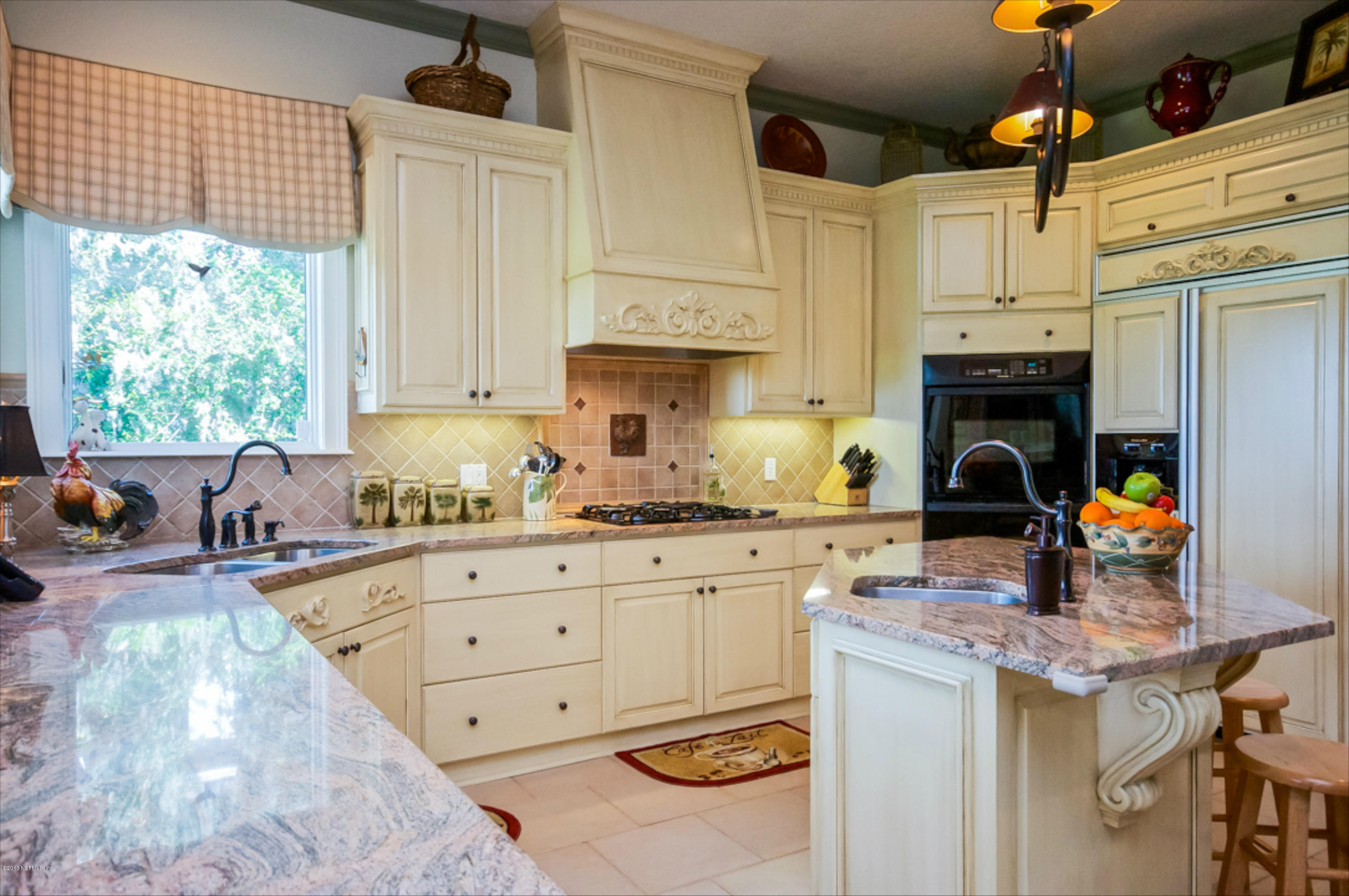 13 Marsh Hawk Road Fernandina Beach, FL 32034 - Photo 7 of 23 13 Marsh Hawk Kitchen