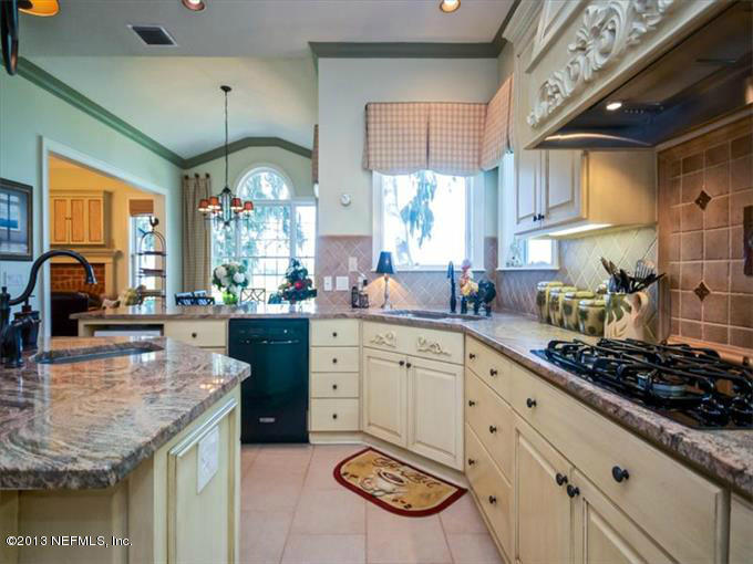 13 Marsh Hawk Road Fernandina Beach, FL 32034 - Photo 9 of 23 kitchen(3)