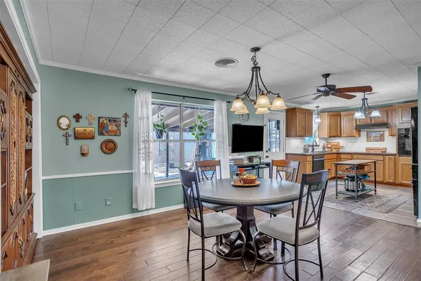 $349,900 | 709 Hurstview Drive, Hurst, TX 76053