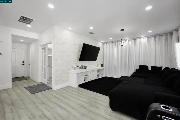 $849,888 | 621 Black Oak Way, Antioch, CA 94509