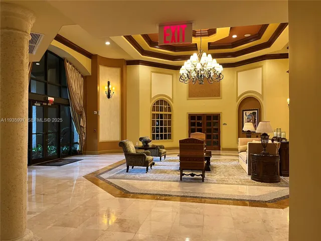 $3,500 | Puerta de Palmas, Coral Gables, FL 33134