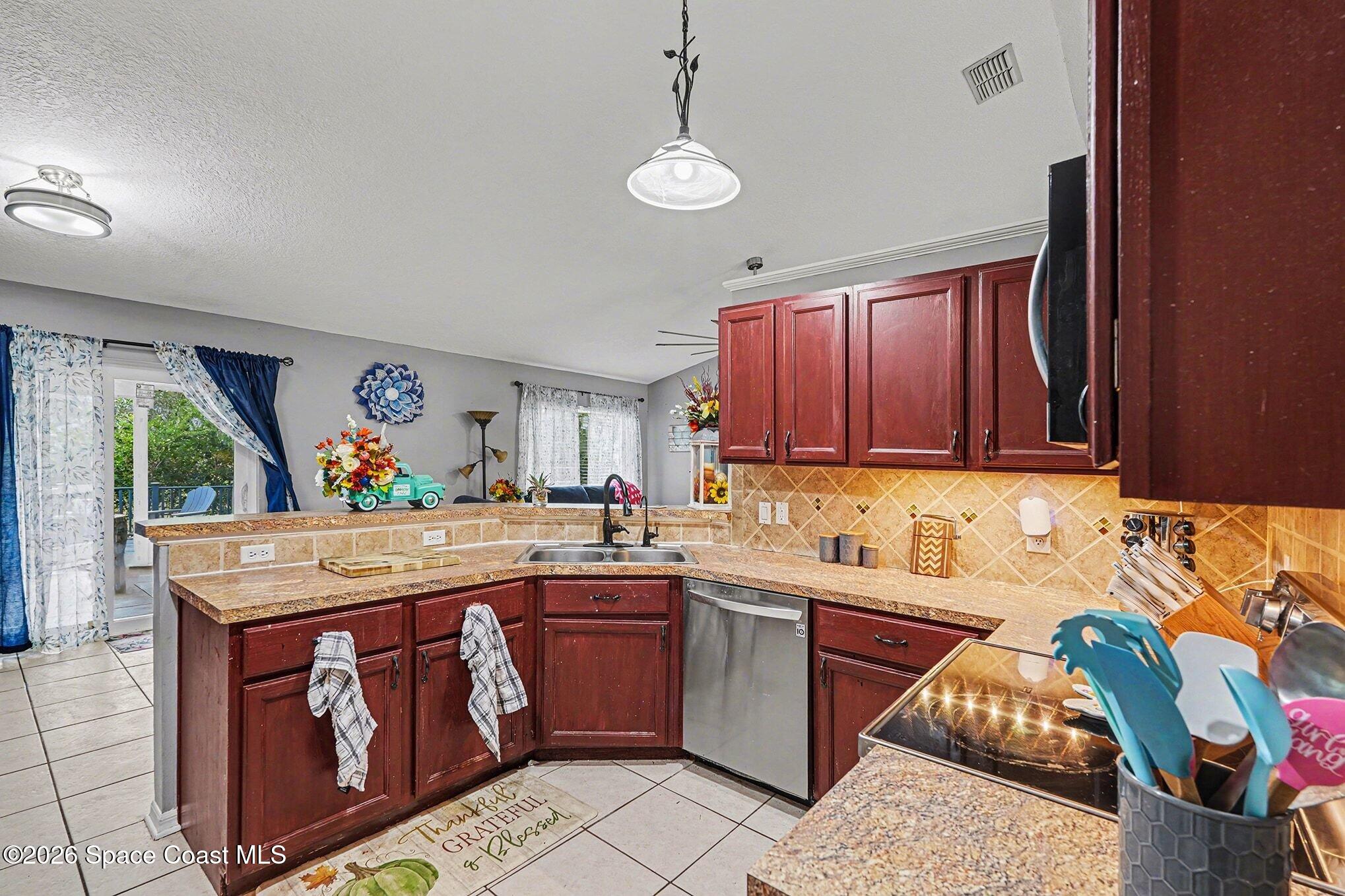 3363 Echo Ridge Place Cocoa, FL 32926 - Photo 12 of 25 014_file_7205
