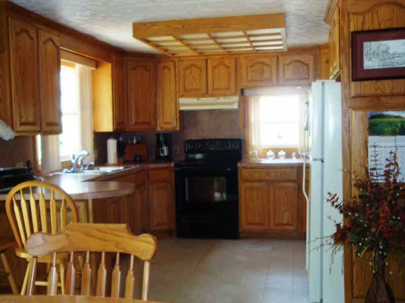 3762 North 11 Mile Road Pinconning, MI 48650 - Photo 2 of 16
